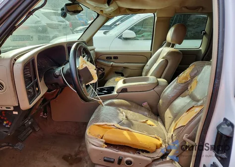 2004 Chevrolet Silverado C1500 z USA, uszkodzony, nr VIN 2GCEC19TX41191047